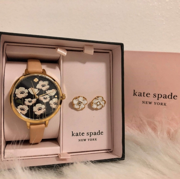 NWT Kate spade Holland Watch and Stud Earring Set - Picture 2 of 5
